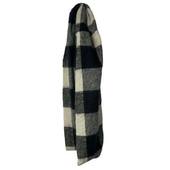 Ann Taylor LOFT Black & White Square Plaid Knit Infinity Blanket Scarf - Picture 2 of 2